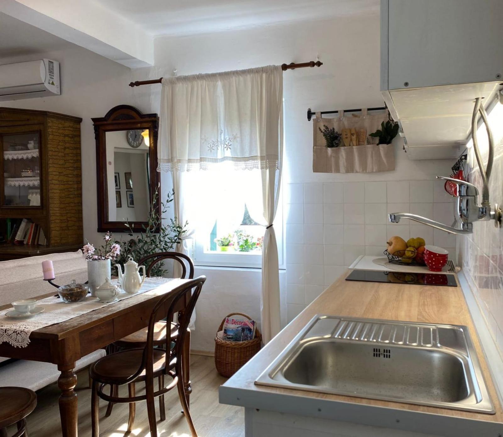 Dida Roko, Rustikalni Apartman S Terasom Kaštela Exterior foto